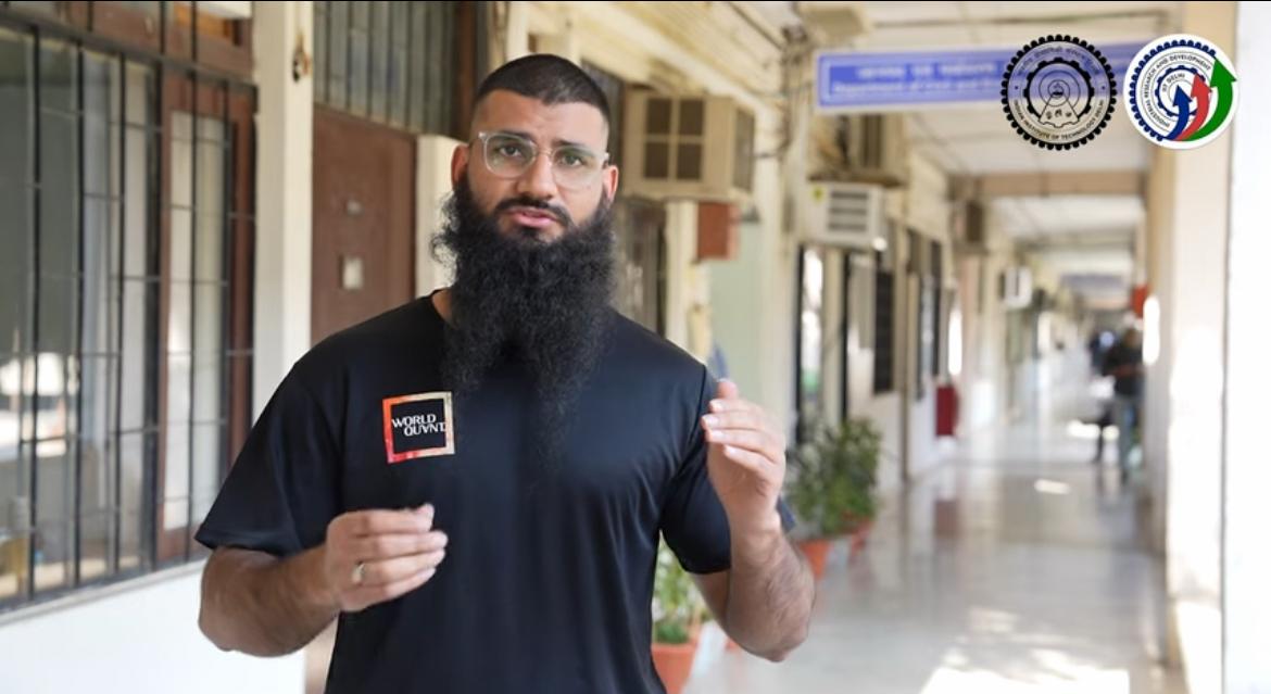 Sheikh Junaid Fayaz - academic photograph 1